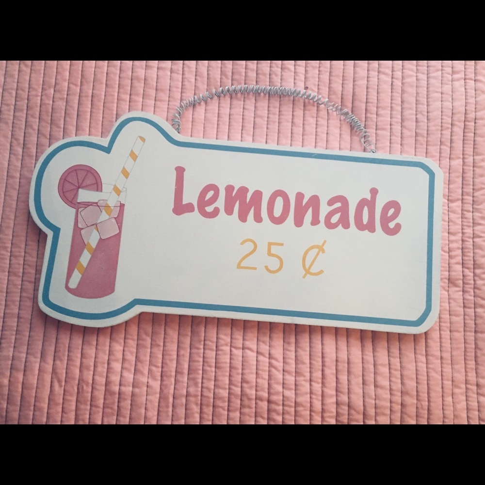 NW LEMONADE SIGN WOOD HANGING PLAQUE